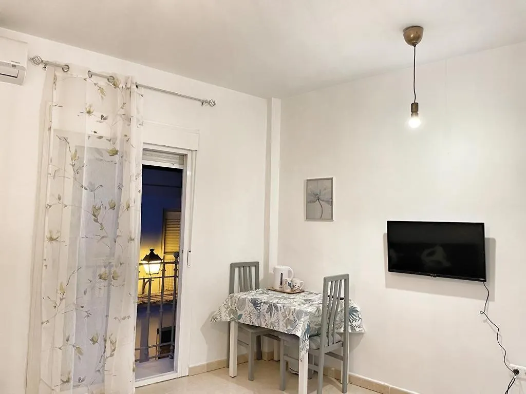 Luna Ensuites Centro Málaga